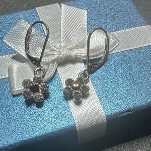 Elegant Silver Flower Earrings